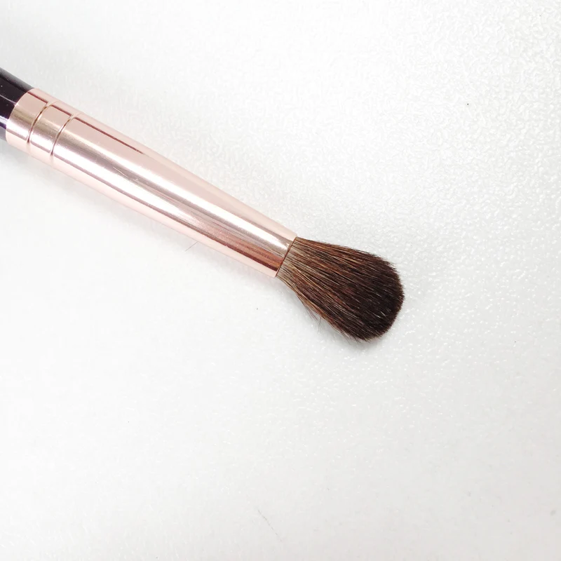 Charlotte Tilbury Eye Blender Brush _ 4