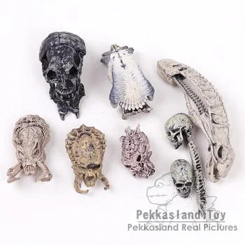 

AVP Alien vs Predator Skull Skeleton PVC Figures Collectible Model Toys 8pcs/set 2~4cm
