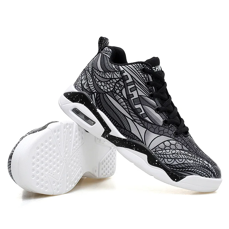 

New in 2018 wearable in all seasons men and women breathable cushioning sneakers and training shoes Size 35-44