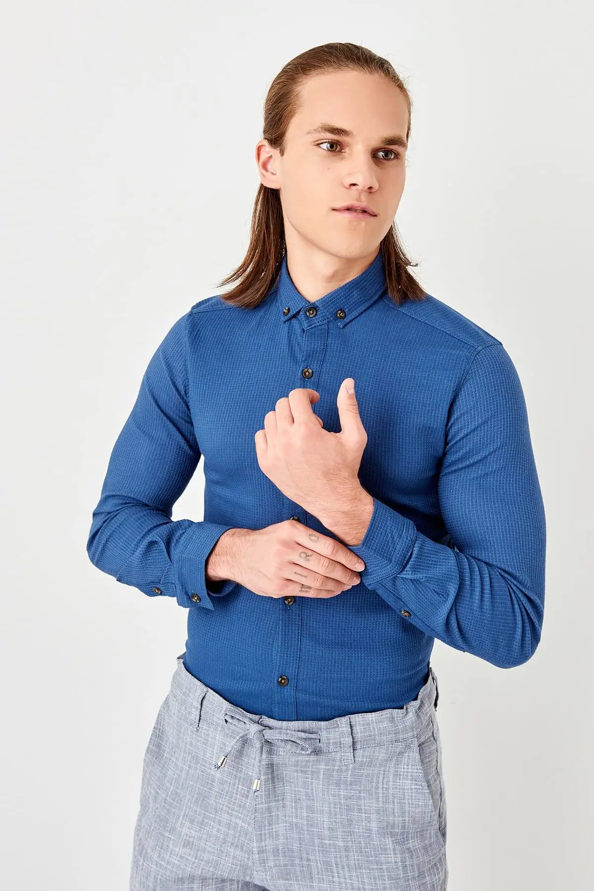 

Trendyol Indigo Male Long Sleeve Slim Fit Shirt TMNSS19RS0056