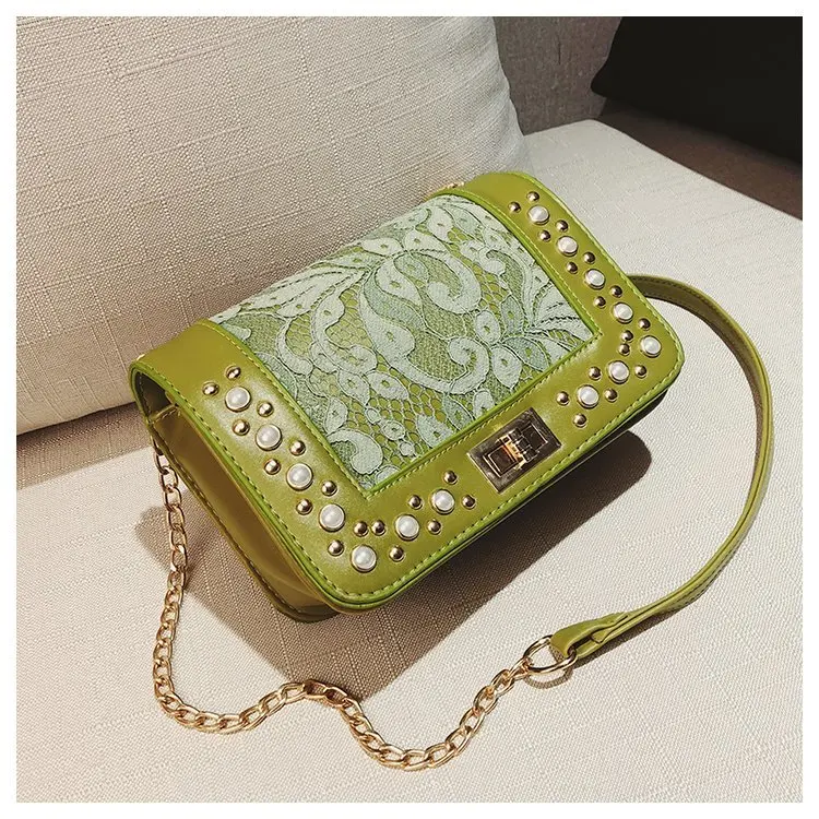 حقيبة صغيرة 2018 جديد زهرة الدانتيل برشام قفل الكتف رسول حقيبة امرأة سلسلة حزب مخلب محفظة اللؤلؤ عارضة سيدة Crossbody أكياس