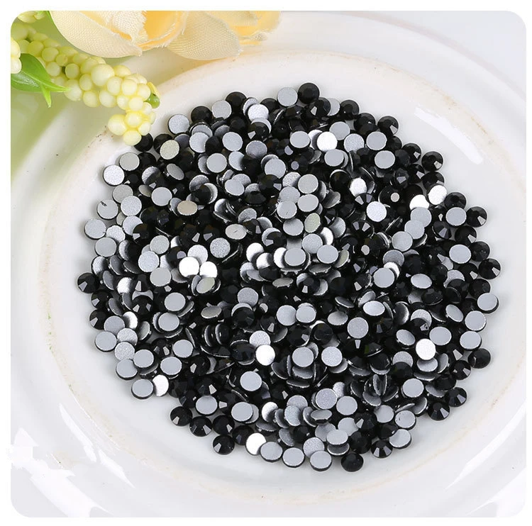 4.Black