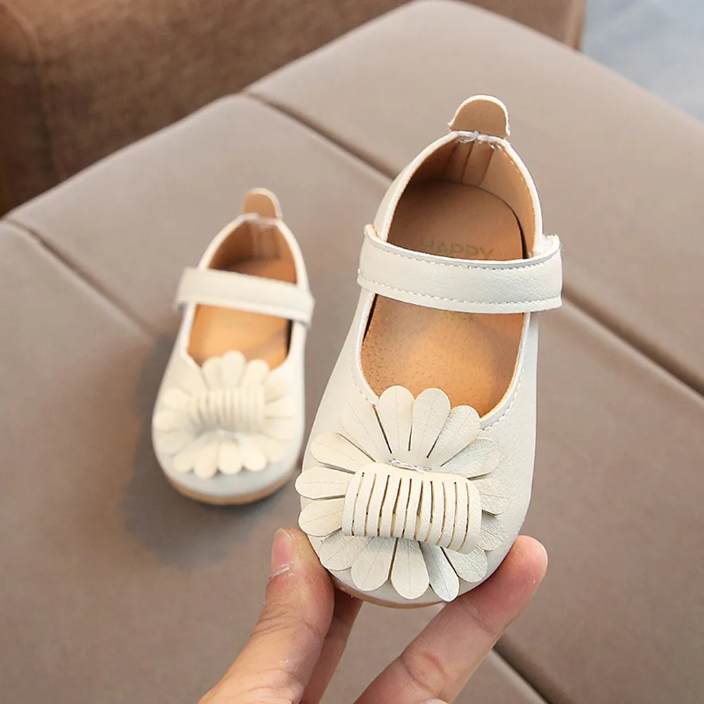 TELOTUNY для маленьких девочек цветок мягкая кожа принцесса обувь вечерние Вечеринка плоские модные кожаные сандалии обувь Z0430