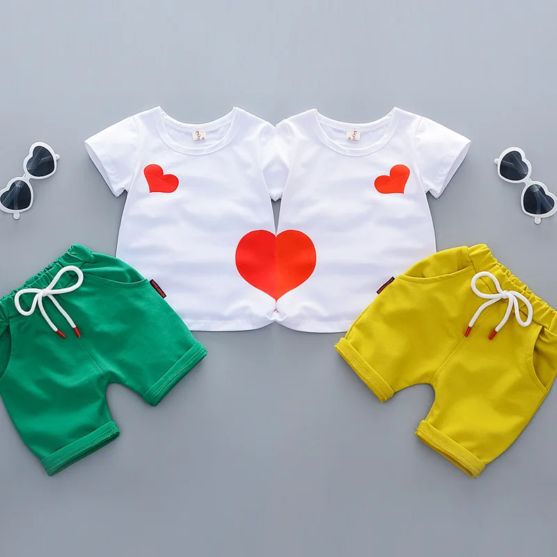 

Baby Clothes for Boys Girls Short Sleeve Heart Print T-shirt Tops+Shorts Casual Outfits Clothes Sets Summer