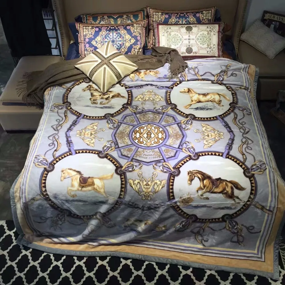 

Luxury Design European Royal Cloudy Blanket Picture Knight/Peacock/Tropical Forest Queen Size Raschel Blanket