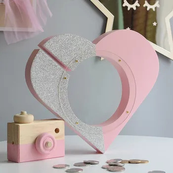 

Nordic Children's Room Decorations Ornaments Girl Heart Cute Glitter Cartoon Piggy Bank Love Birthday Gift