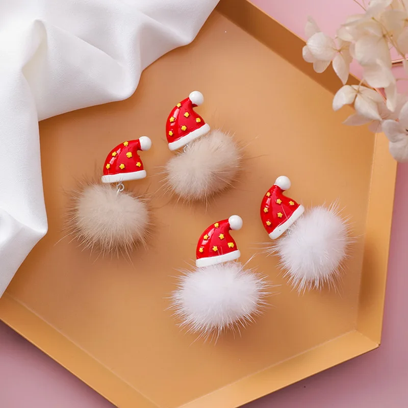 Модные корейские милые Красная рождественская шляпа норки волос мяч серьги сладкий милые серьги-гвоздики подарочные украшения для ушей Pendientes XE1240