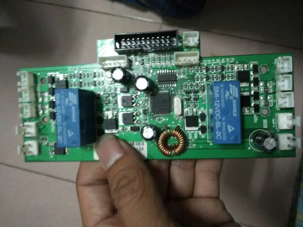 Контроллер Совета ryh001 жестокие приманки 001D автоматический GPS + сонар Рыбалка Finder |
