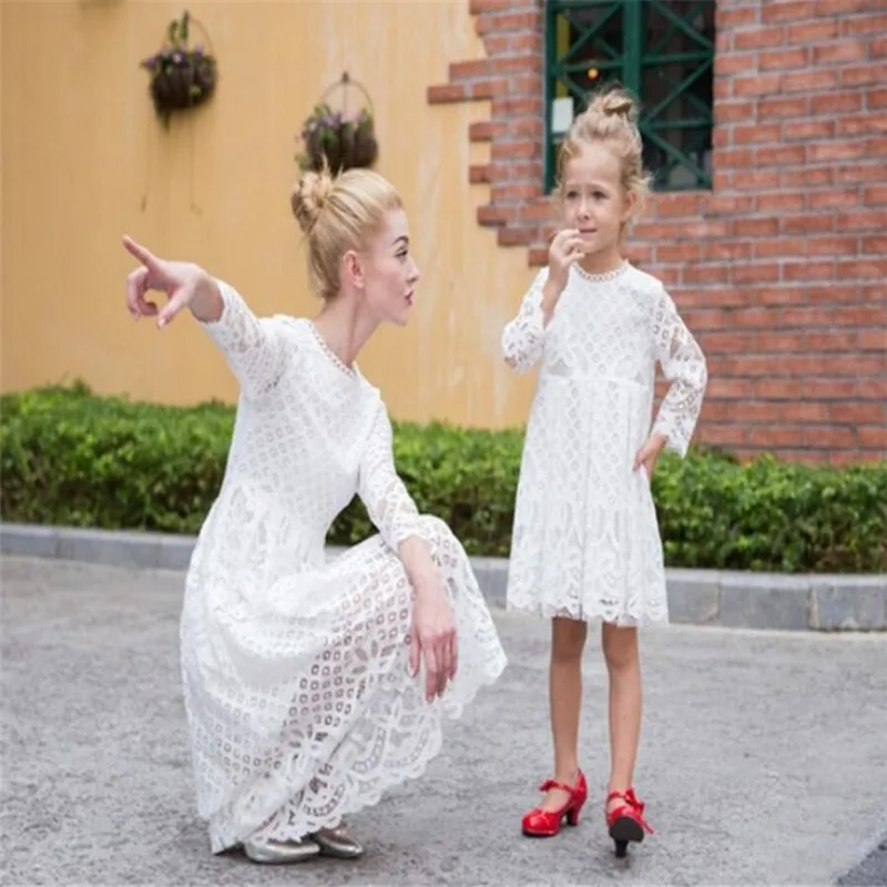 

Matching Family Clothing Lace Mother Daughter Dresses Pure Color Girls Wedding Dress Mum Girls Priness Clothes Family Clothing