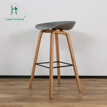 Луи моды барные стулья Nordic творческая личность Современный Лаконичный твердой древесины Железный табурет