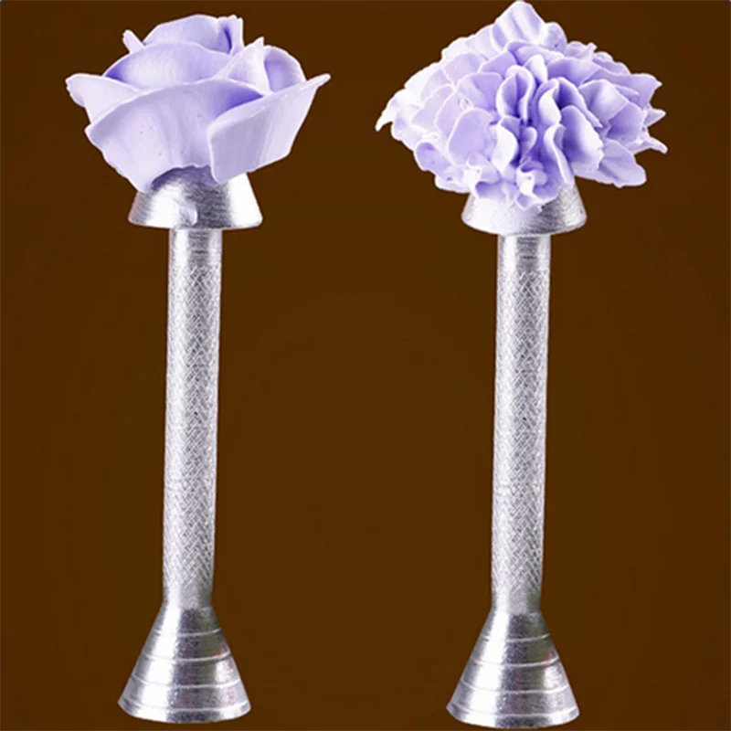 1Pcs Baking Pastry Tools Cone Holder Piping Rod Icing Cream Flower Cake
