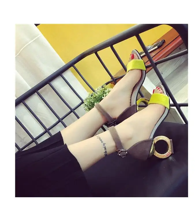 HTB1L6Zjqr9YBuNjy0Fgq6AxcXXar