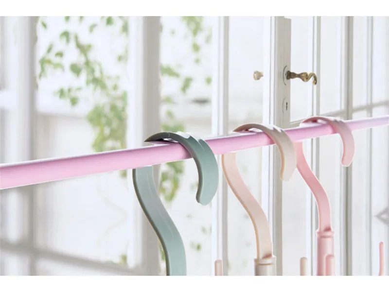 hanger (15)