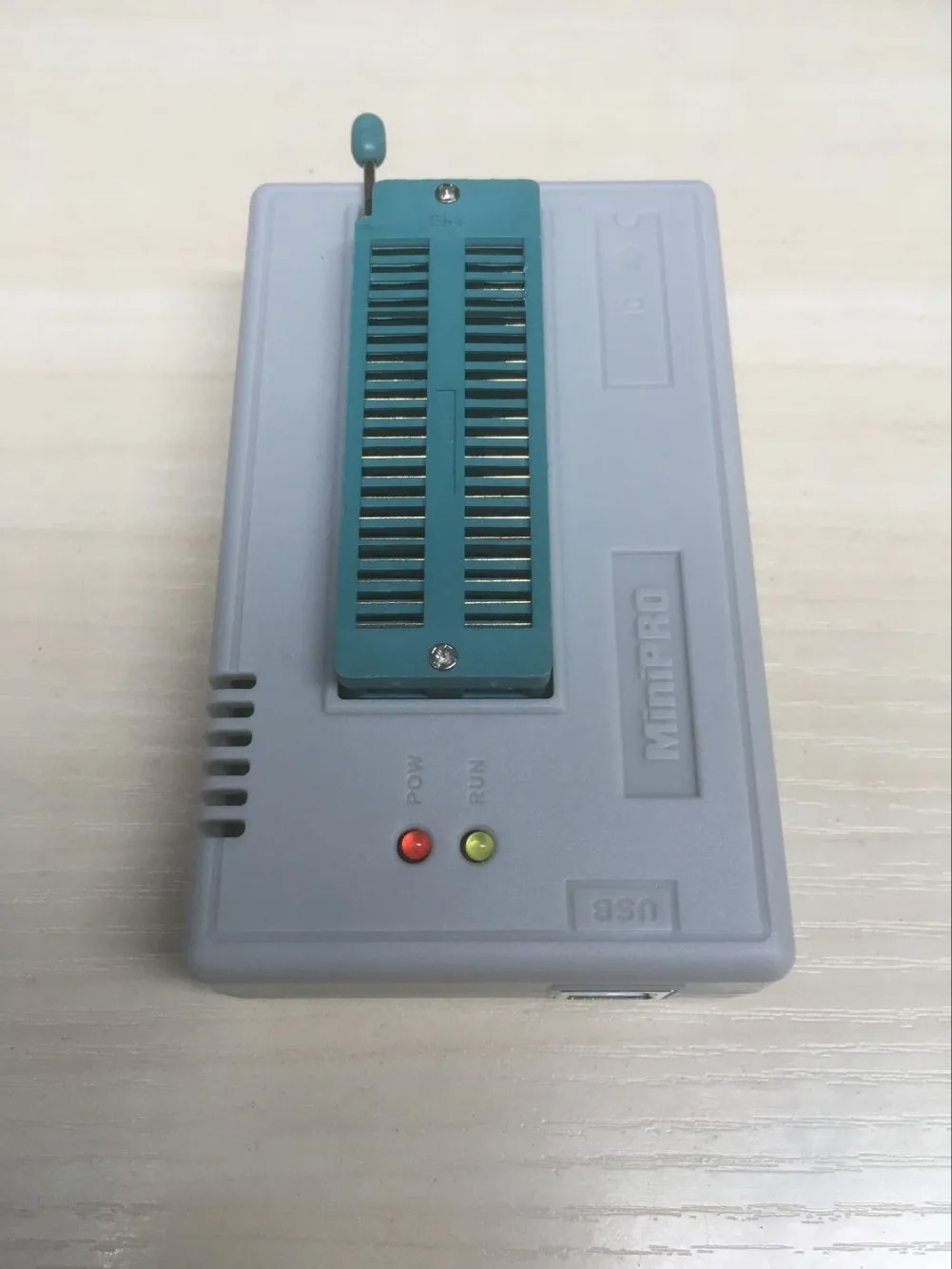 

TL866II Plus Versatile Programmer General Burner TL866CS/A Upgraded Version