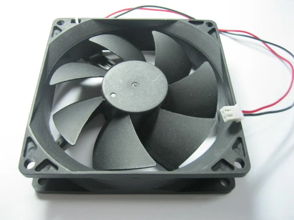 

10 pcs Brushless DC Cooling Fan 7 Blade 12V 9025S 92x92x25mm