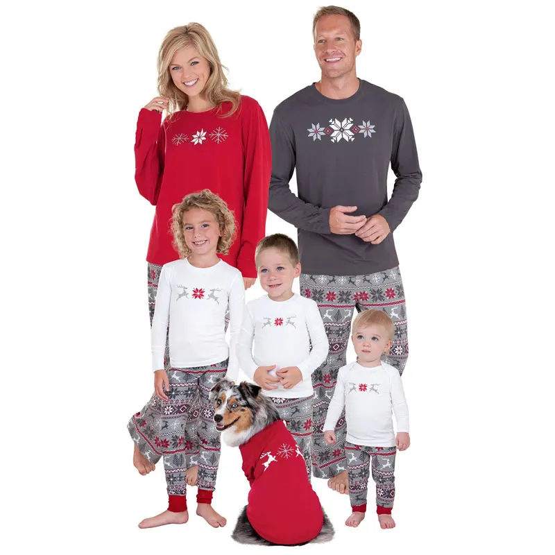 

Family christmas pajamas 2018 Christmas snowflake Print family matching outfits Fashion Patchwork Long sleeve Family Look 1 Sets