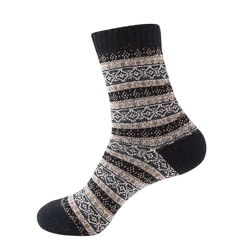 

Men Women Retro Woollen Socks Autumn Winter Thicken Thermal Warm Cute Cartoon Striped Cotton Socks 2018 Hot Sale