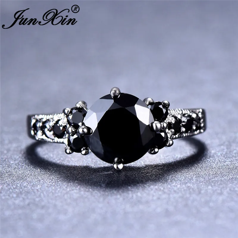 JUNXIN Round Heart Stone Black Rings For Women 925 Silver Filled aaa Zircon Claddagh Ring Female Wedding Bands Boho Jewelry Gift