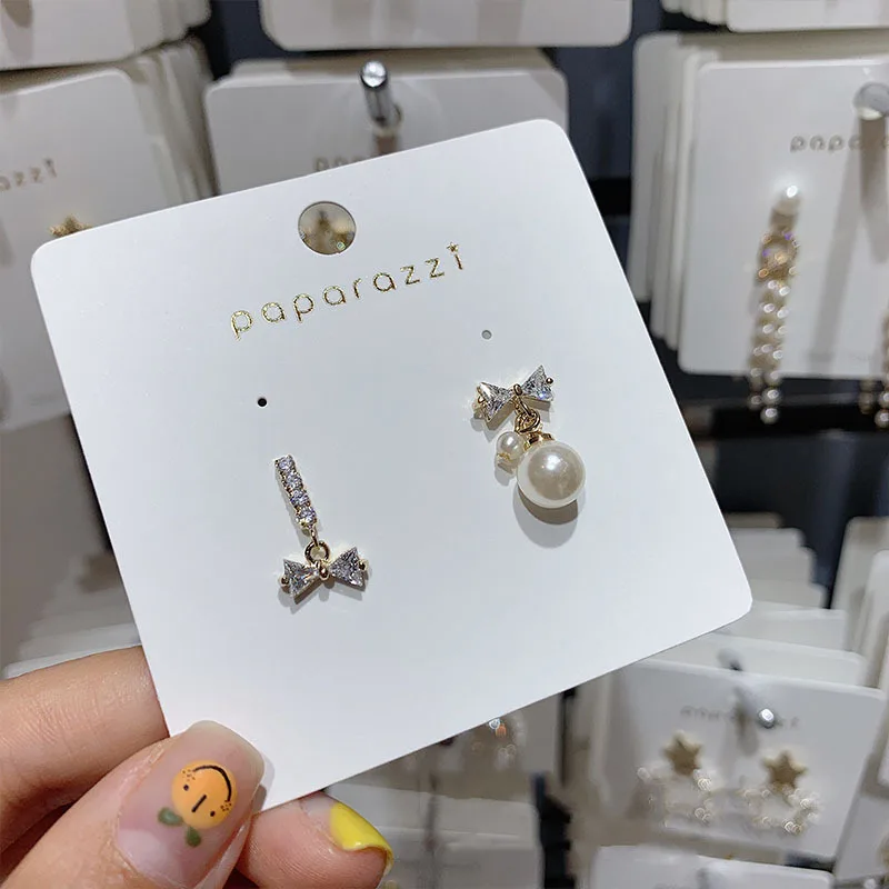 Классические женские красивые серьги-гвоздики с кристаллами асимметричные серьги с бабочками и жемчугом модные ювелирные изделия женские аксессуары