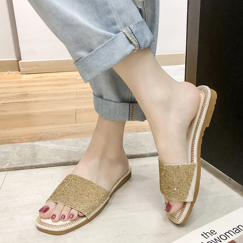 

HEE GRAND New Summer Flat Slides Women Slippers Bling Bling Flat with Beach Shoes Woman Slip On Ladies Casual Flip Flops XWT1789