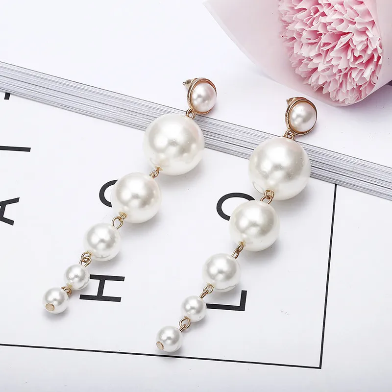

Trendy Elegant Big Simulated Pearl Long Earrings Pearls String Statement Drop Earrings for Wedding Party Best Friend Gift