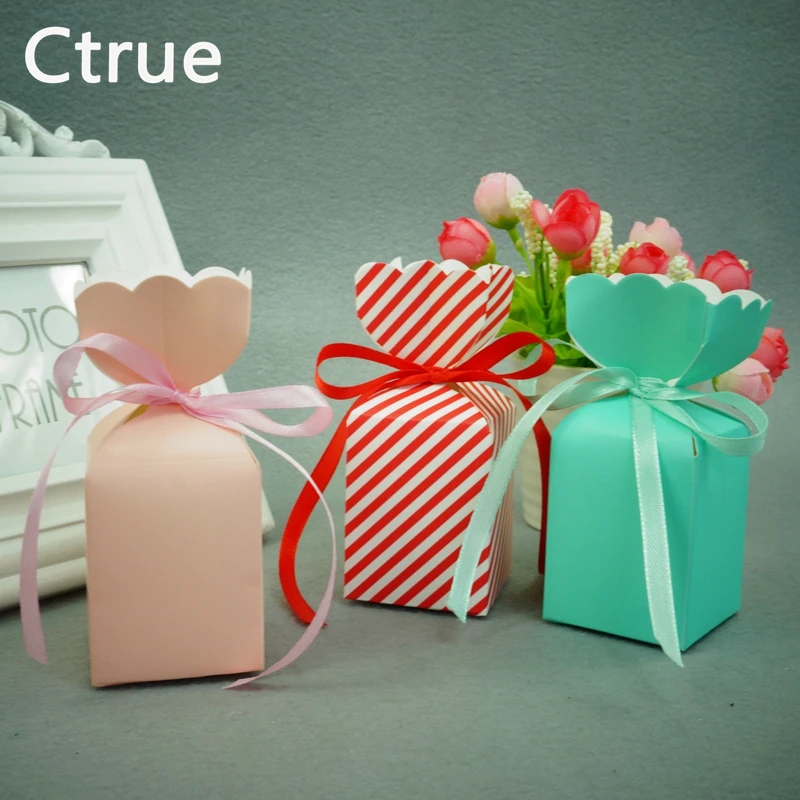 50pcs/lot 5cmx5cmx6cm Candy Box Rustic Wedding Candy Boxes with ribbon