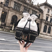Small Bucket Lady Bag New Korean Fashion Retro Shoulder Metal Ins Super Hot Crossbody Drawstring Girl Handbag Brand Rivet