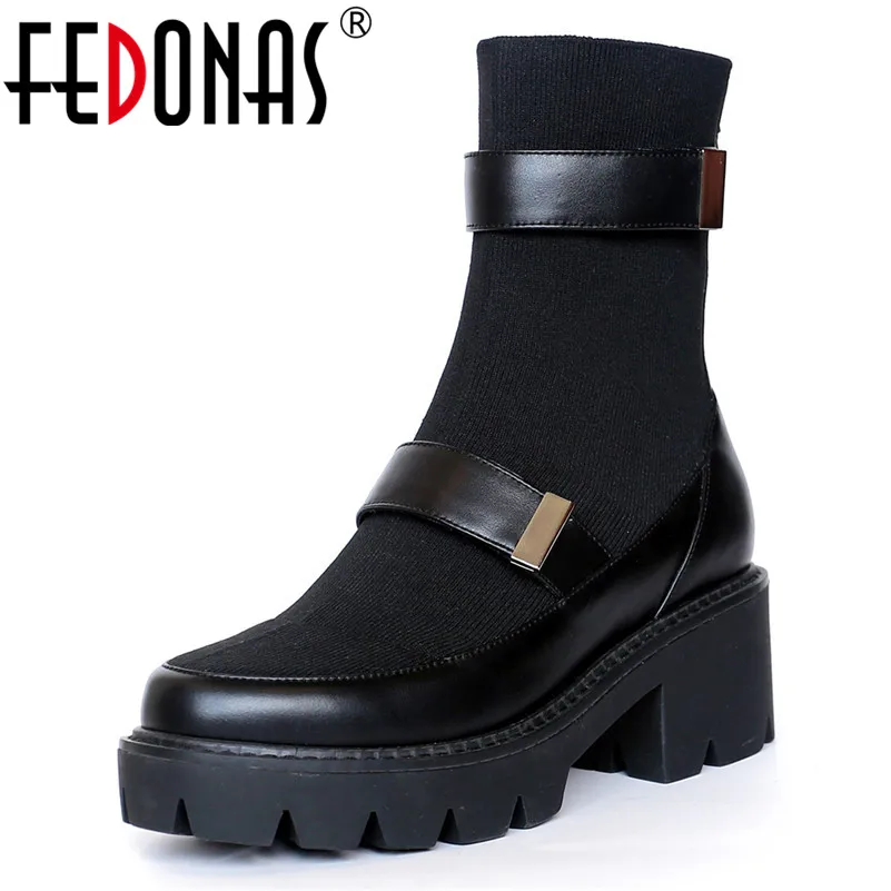 

FEDONAS Punk Sexy Women Ankle Boots Platforms High Heels Zipper Buckles Motorcycle Boots Round Toe Martin Shoes Woman