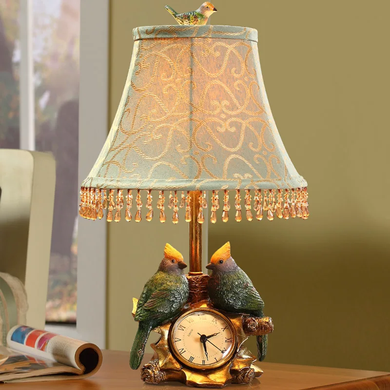 table lamp with clock