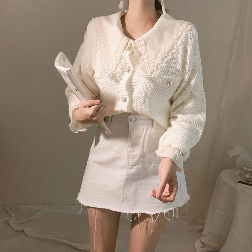 Кружевная рубашка с расклешенными рукавами и отложным воротником на пуговицах, милая Студенческая винтажная женская рубашка с оборками на осень, женская блузка, сорочка