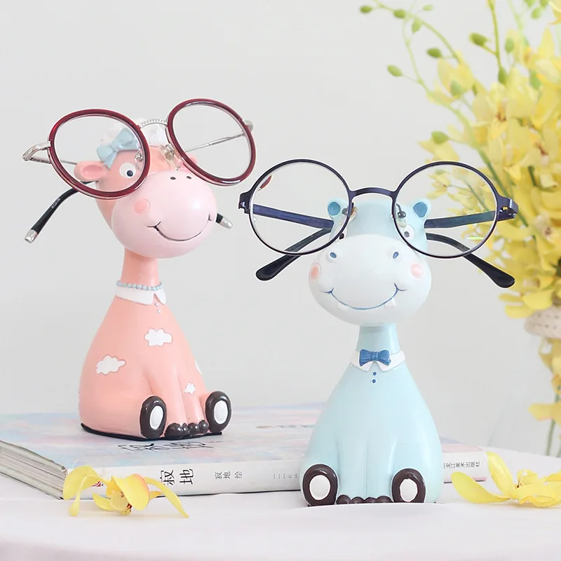 resin figurines (4)