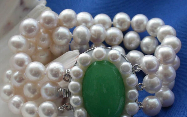 

000169 3row white ROUND FRESHWATER CULTURED PEARL BRACELET JADE