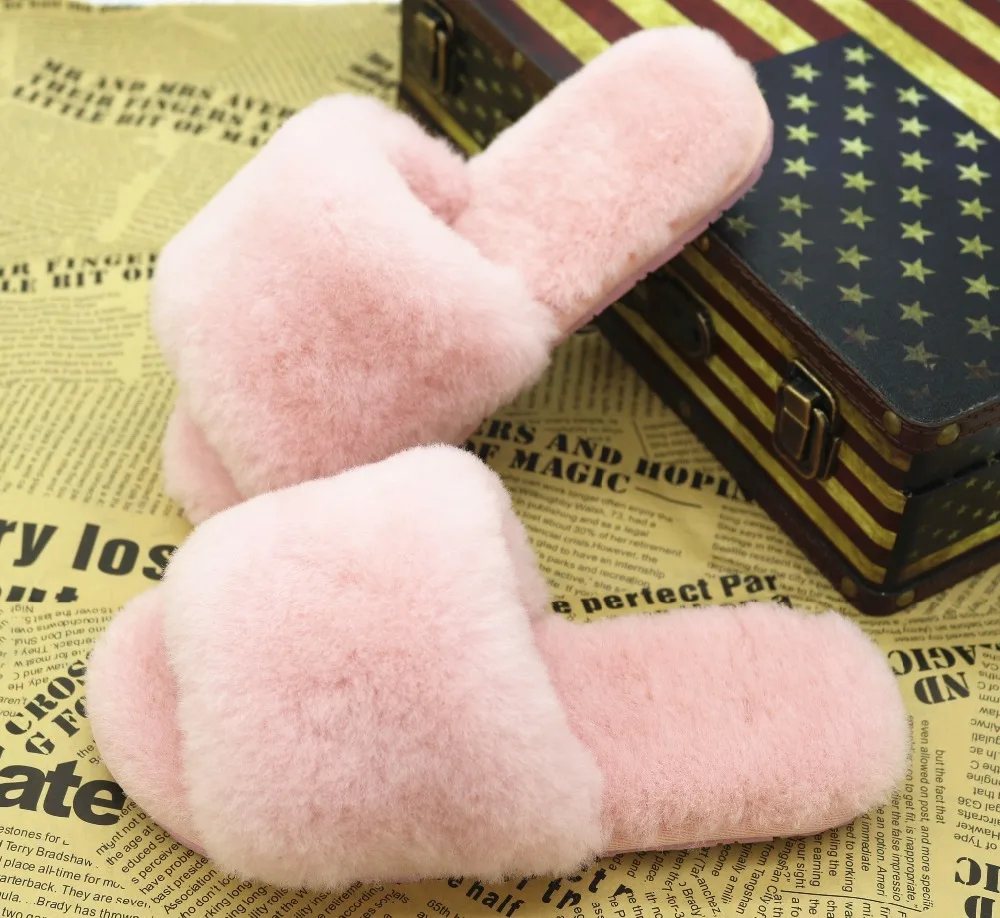 

Spring new candy color home fur hair winter wool slippers sheep fur one word drag couples