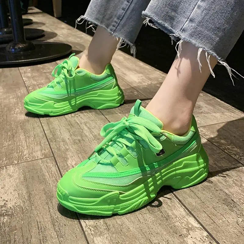 Женские кроссовки; цвет желтый, зеленый; женская обувь на толстой подошве; женская повседневная обувь из дышащего сетчатого материала на платформе; кроссовки на массивном каблуке; Basket Femme - Цвет: Green