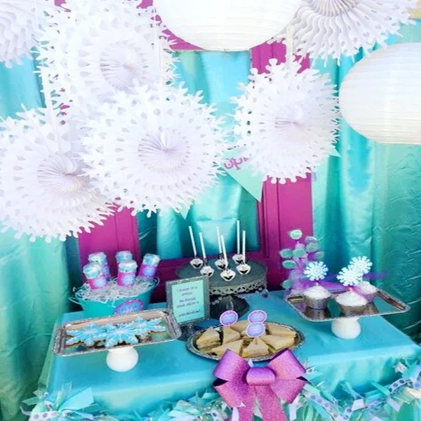 

10pcs 50cm Large Tissue Paper Snowflake Fans Party Decoration Hanging Wall Paper Decor Background Christmas Decoration For Party