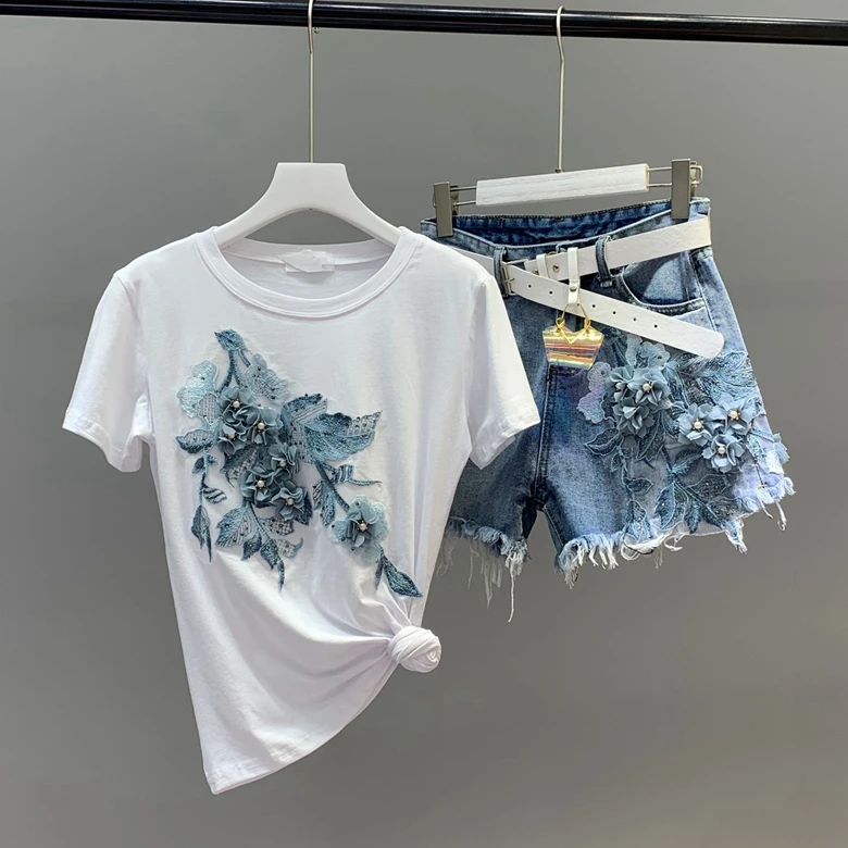 

New Summer Jean Suit Female Embroidered Flowers Beaded Denim Shorts+ Round Collar Short Sleeved T-shirt Two-piece Women's Set