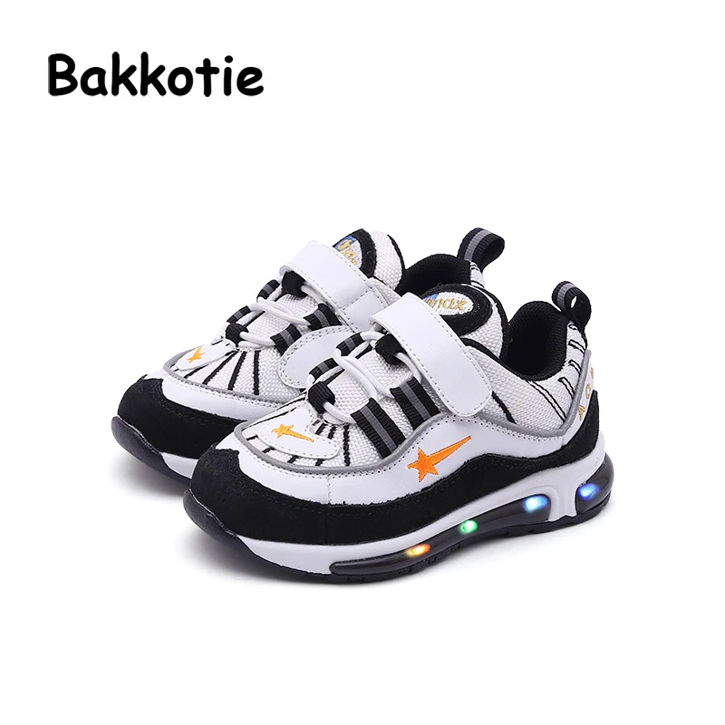 

Bakkotie 2018 Spring Baby Boy Fashion Child Genuine Leather LED Casual Shoe Baby Girl Sport Glowing Sneakers Toddler Boy Trainer