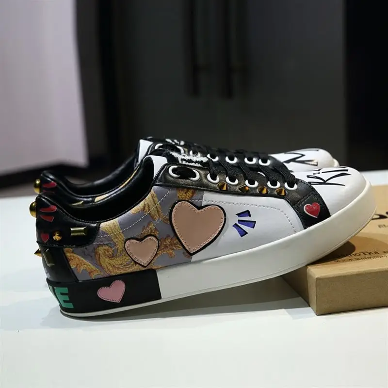 2018-Shoes-Woman-Flats-Spring-Summer-Lace-Up-Sneakers-Casual-Cozy-Flats-Designer-Wifi-Graffiti-Woman (2)