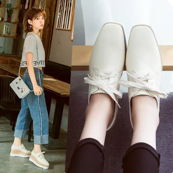 

British Style Platform Shoes Female 2018 New Square Toe Paint Leather Shoes Women Deep Mouth Single Shoe Ladies
