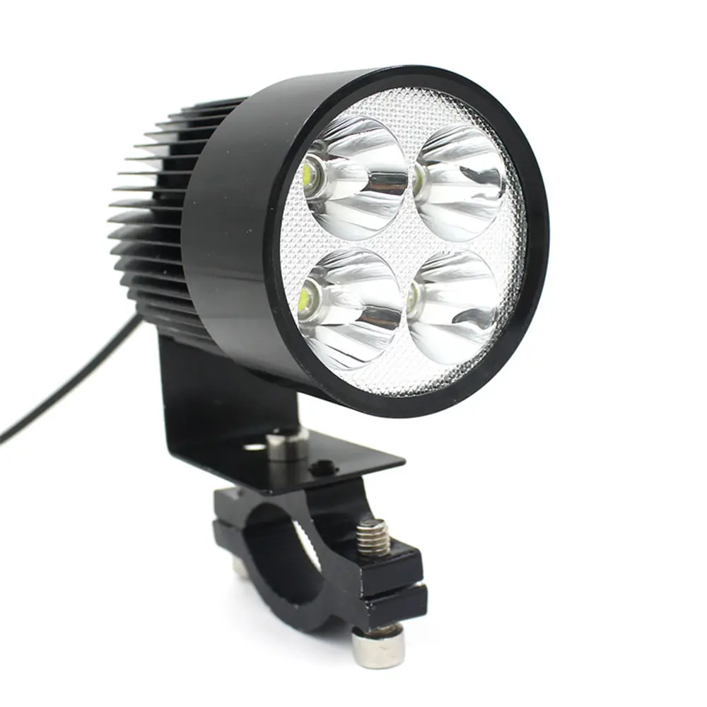 

Moto Headlight Bulbs 20W Spot Light Space Aluminum Alloy Heat Sink LED Headlight Bulbs 800-1000LM