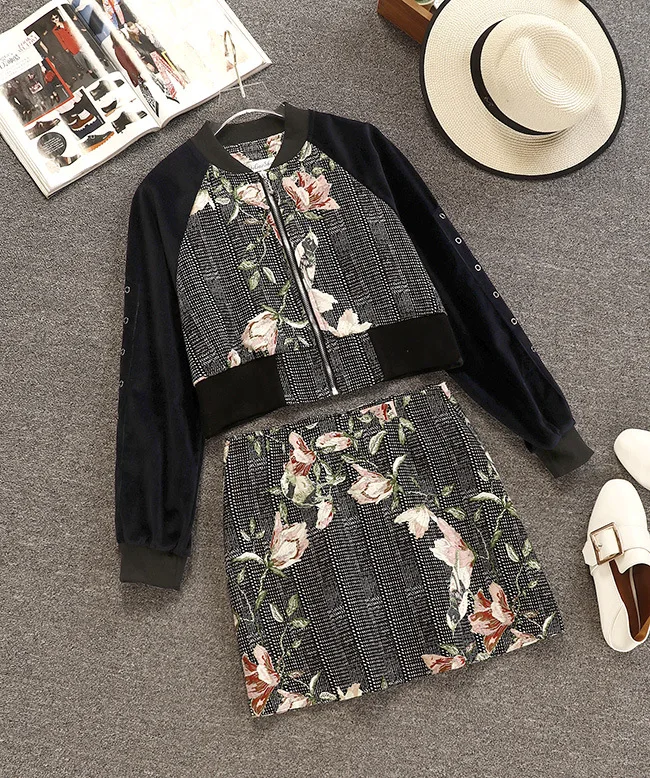 

Oshangchaopin Women Button Embroidery Flowers Vintage Zipper Velvet 2- Piece Sets Patchwork Jacket Coat+Mini Skirt Clothing Sets