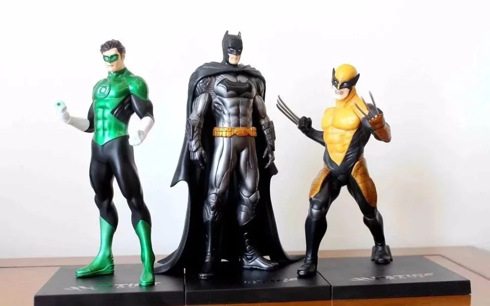 Бэтмен Росомаха Figura Лига Справедливости Lanterna-Верде ARTFX + Statua X-MEN Arma X Железный