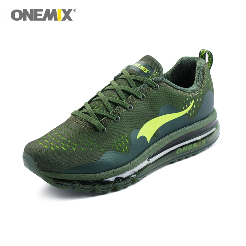 

ONEMIX Sneakers in Black Sport Running Shoes for Men Lightweight Men's Walking Sneakers Breathable Athletic Gym jogging Shoes