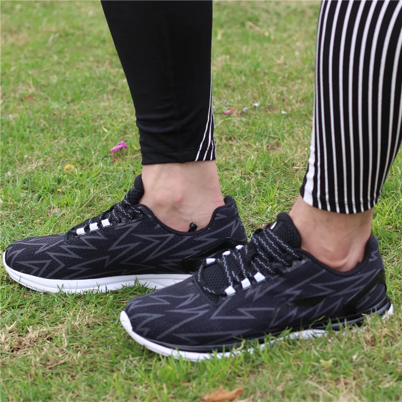 Najtaniej Li ning męskie lekkie buty do biegania oddychające poduszki buty sportowe trampki ARBM021 XYP493