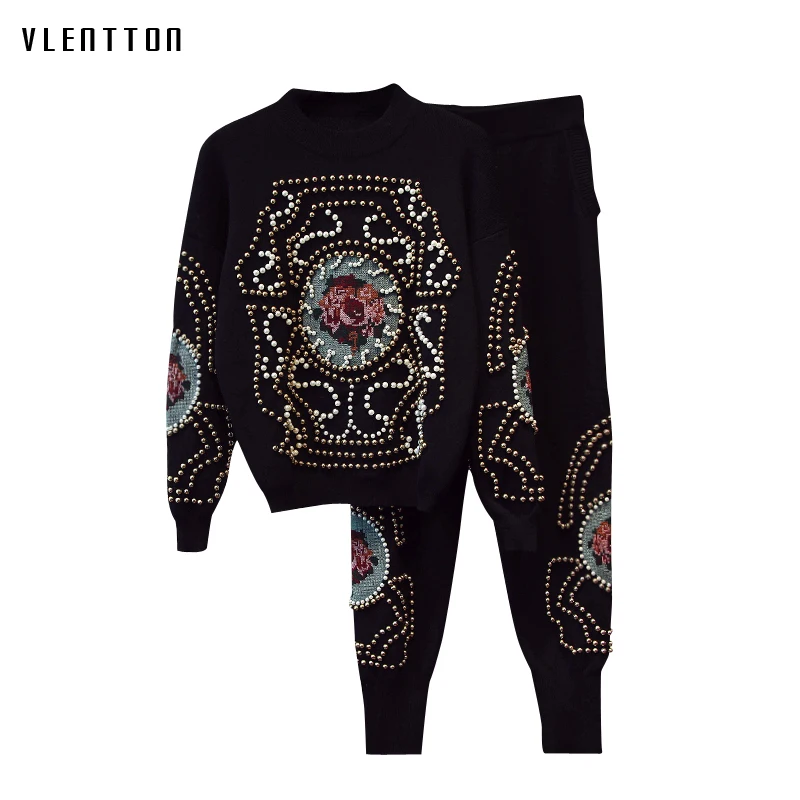 Комплект из двух предметов осенне-зимний трикотажный топ с бусинами + штаны