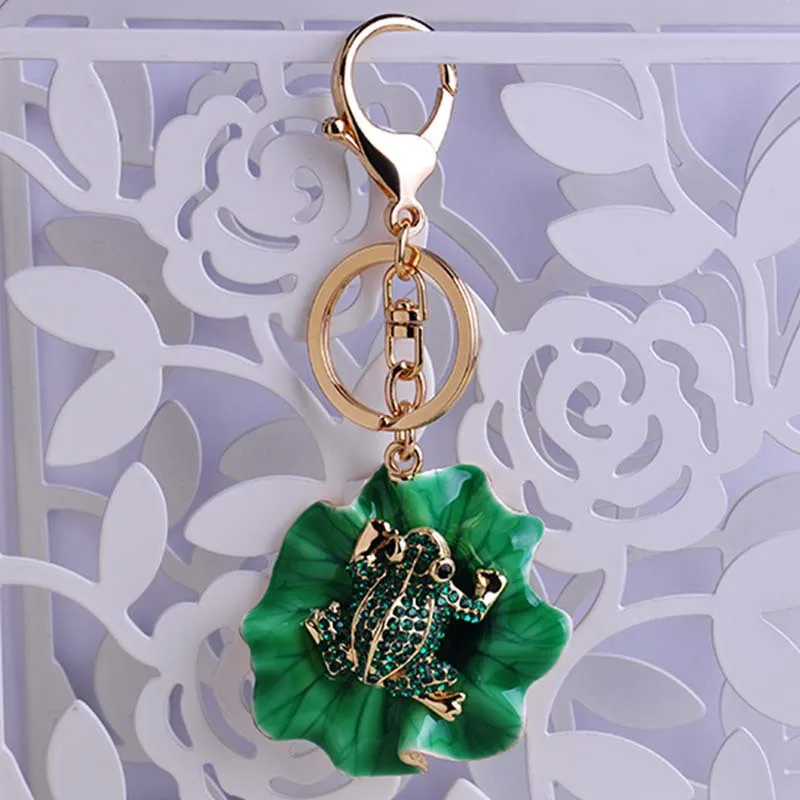 

Blucome Charming Irregular Big Enamel Epoxy Green Frog Gold Key Chains Christmas Present Animal Chaveiro Keyring For Lady Bags