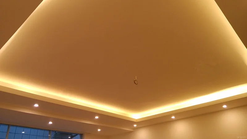 10035764268_w
