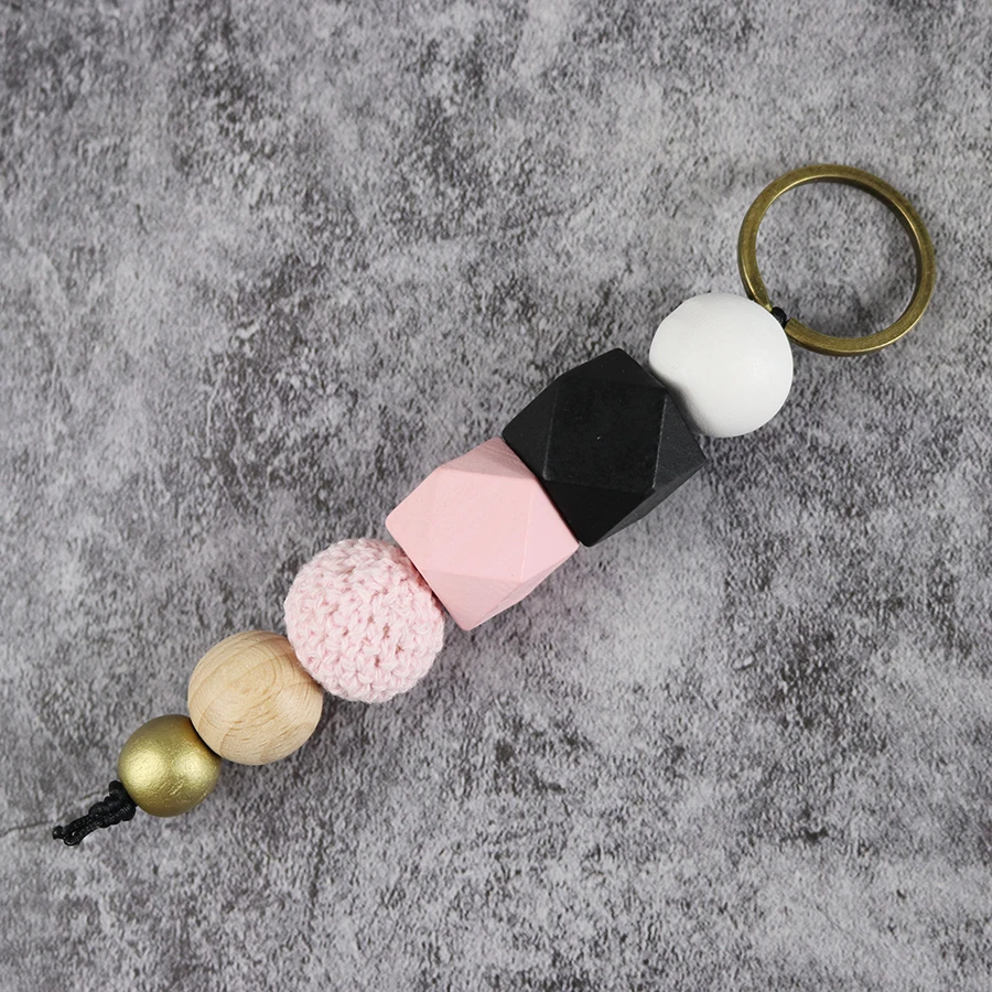 

PInk Geometric Wooden beads keychains crochet beads Keychain key ring llaveros para mujer