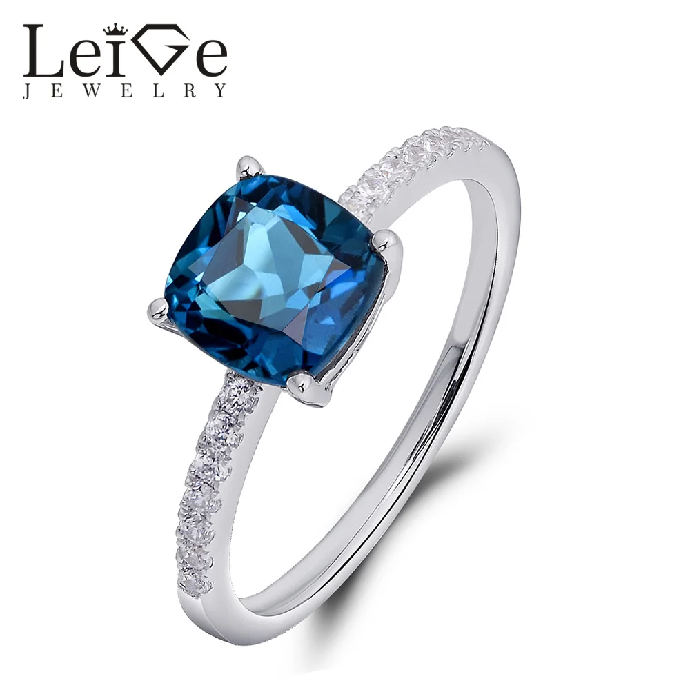 Round Prong Set Blue Topaz Cut Gemstone 925 Sterling Silver Pendant Set Jewelry