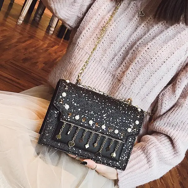 2018 PU Leather Women's Designer Handbag Fashion New Sequined Shoulder bags Fringed Rivets Messenger bag High-quality Chain bag 2018 PU Leather Women's Designer Handbag Fashion New Sequined Shoulder bags Fringed Rivets Messenger bag High-quality Chain bag